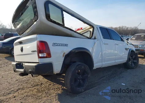 2019 Ram 1500 Classic Warlock 4X4 6'4 Box z USA, uszkodzony, nr VIN 1C6RR7GT5KS741667